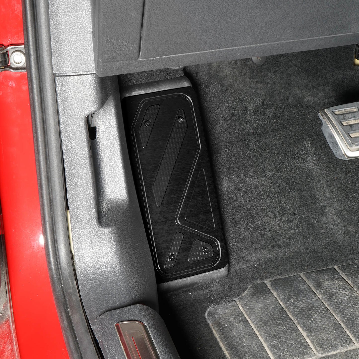 BEVINSEE Aluminum Foot Rest Pedal Cover For VW For Golf MK7 MK8 For Audi A3 8V Left Hand Drive