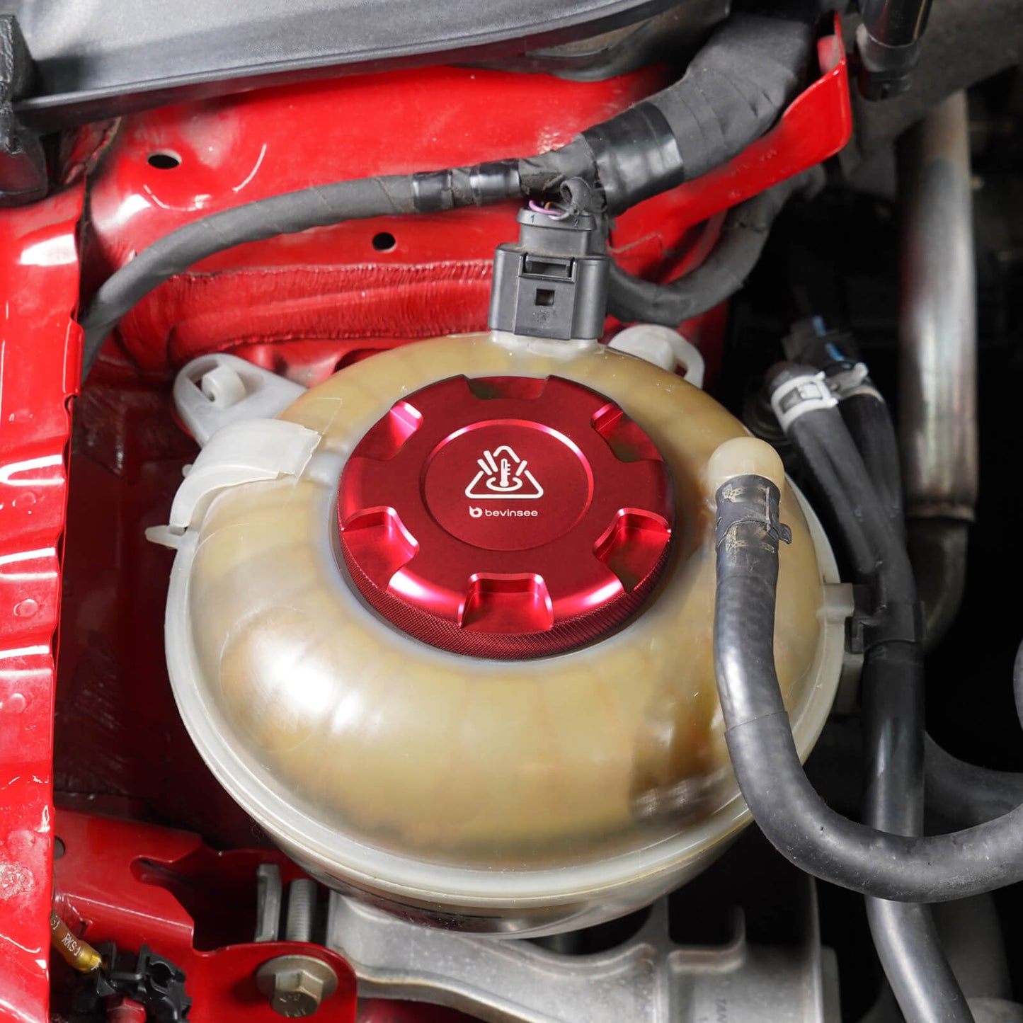 Aluminum Coolant Expansion Tank Radiator Cap For VW Golf 7 Audi S3 8V 8Y