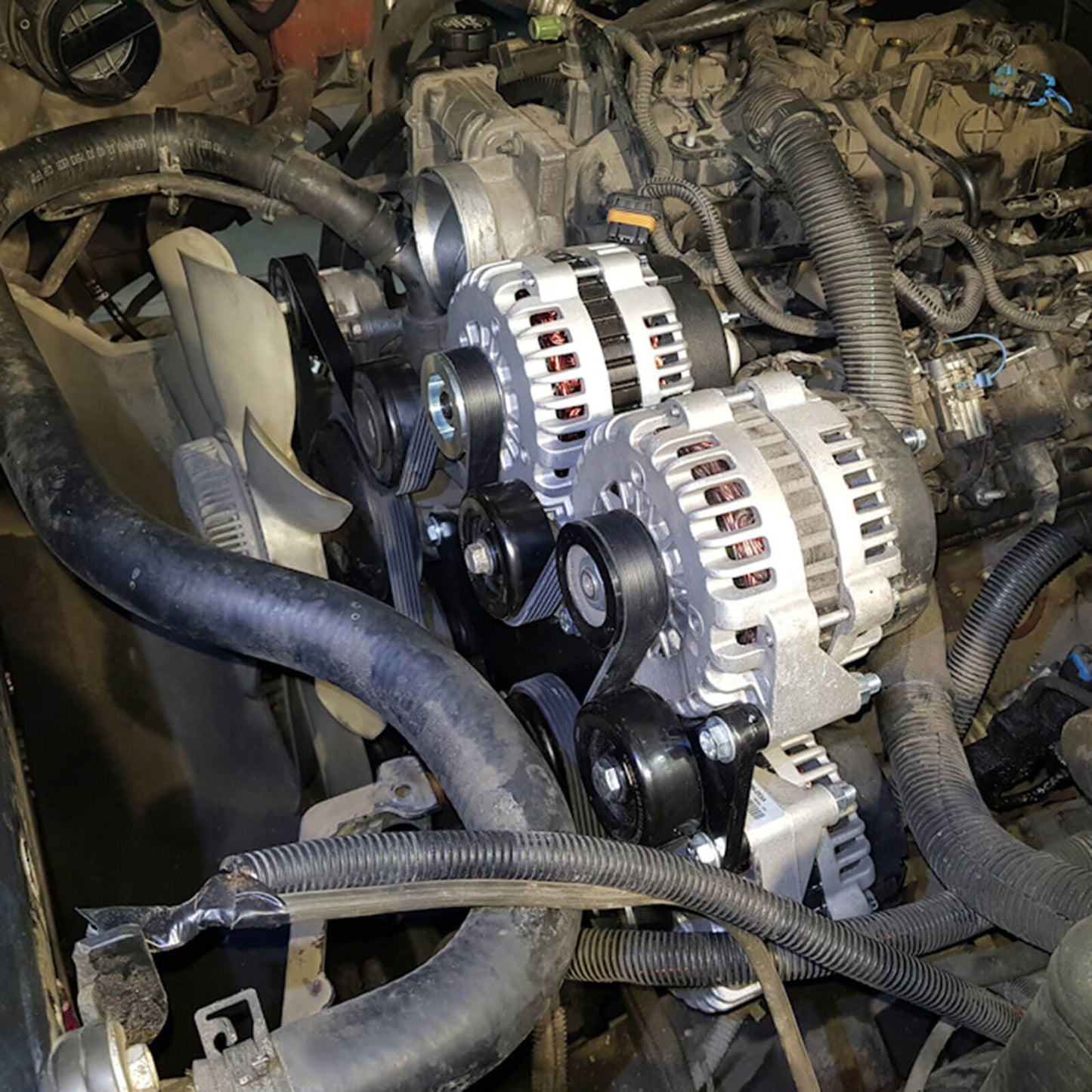 LS Triple Alternator Bracket Kit For Chevy For GM Vortec Engine 2000 - 2013 4.8 5.3 6.0 6.2 V8