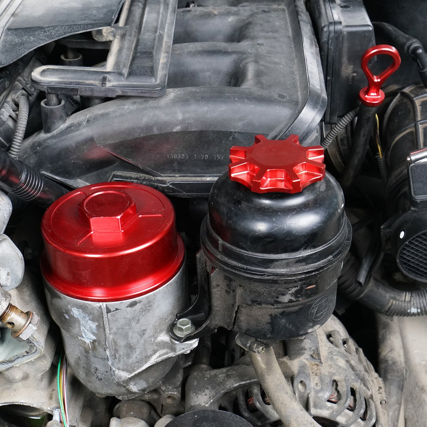 Power Steering Reservoir Cap Replacement For BMW E36 E46 E90 E39 Z4 E82 N54 N52 N55 N20