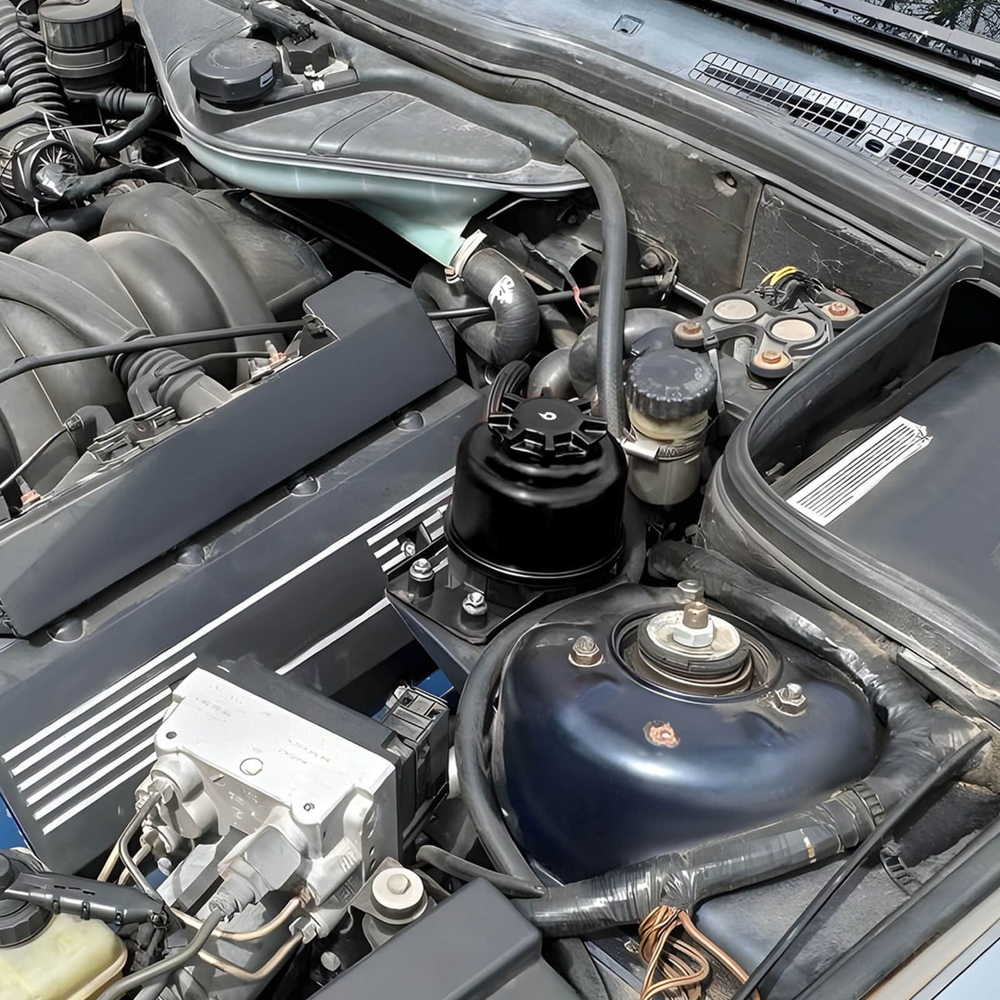 BEVINSEE Power Steering Reservoir Upgrade Kit For BMW E9X E8X E39 E60 E46 E36 X1 X3