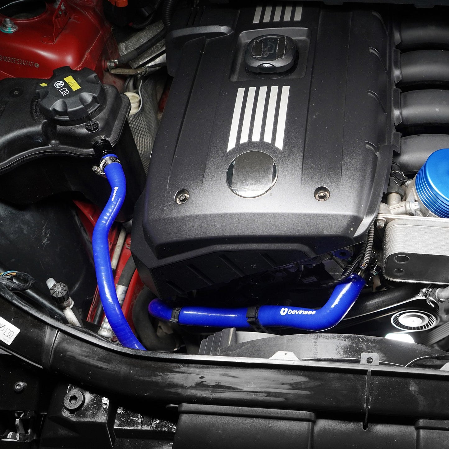 Silicone Coolant Expansion Tank Hose With Aluminum Flange For BMW E90 E92