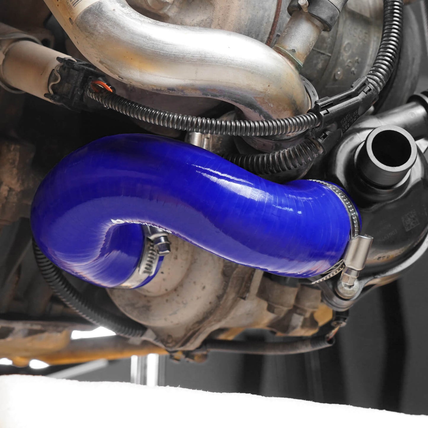 Silicone Engine Coolant Hose For BMW E9X E8X X1 X3 X5 Z4