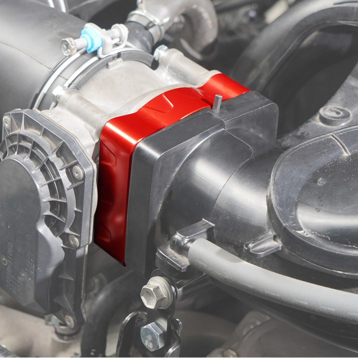 BEVINSEE Throttle Body Spacer For Toyota 4Runner FJ Cruiser Tundra