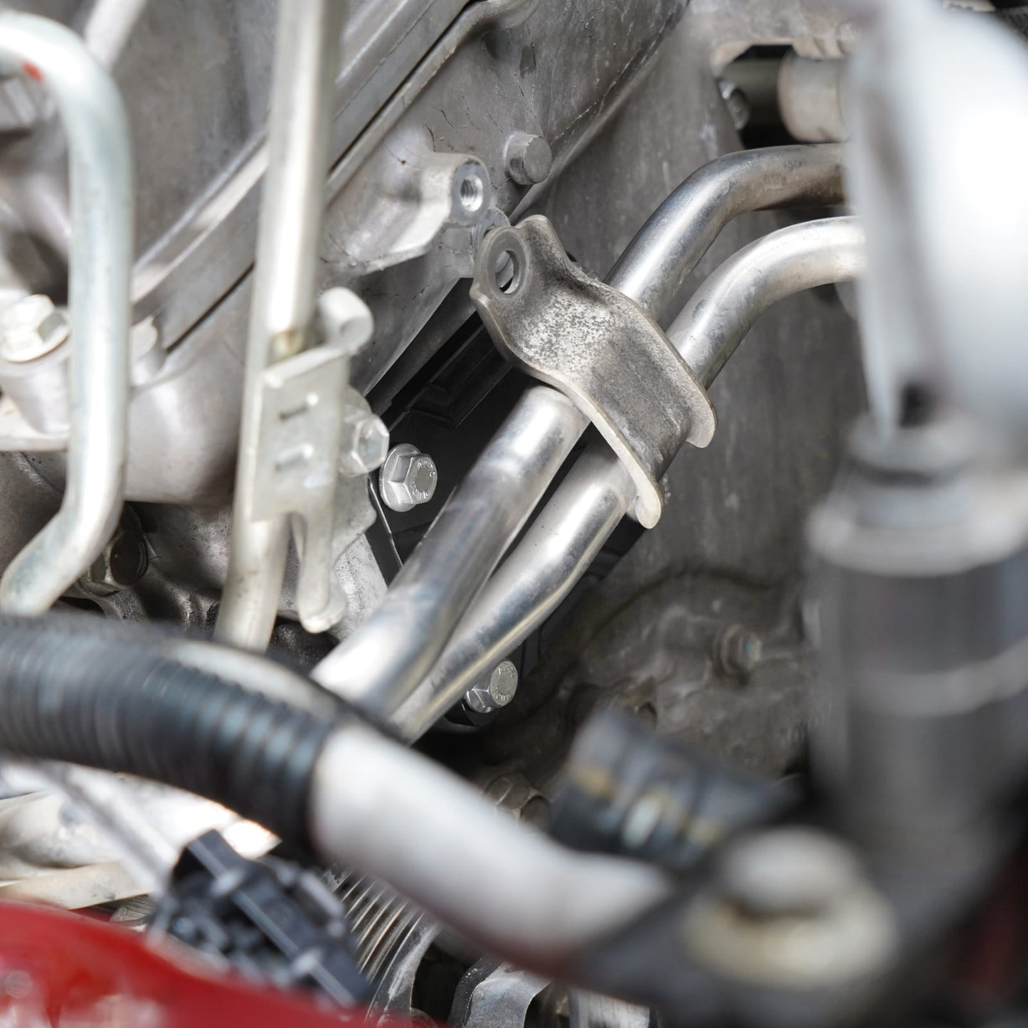 BEVINSEE Timing Chain Cover Plate 11324-0P010 Replacement For Toyota 4Runner Tacoma