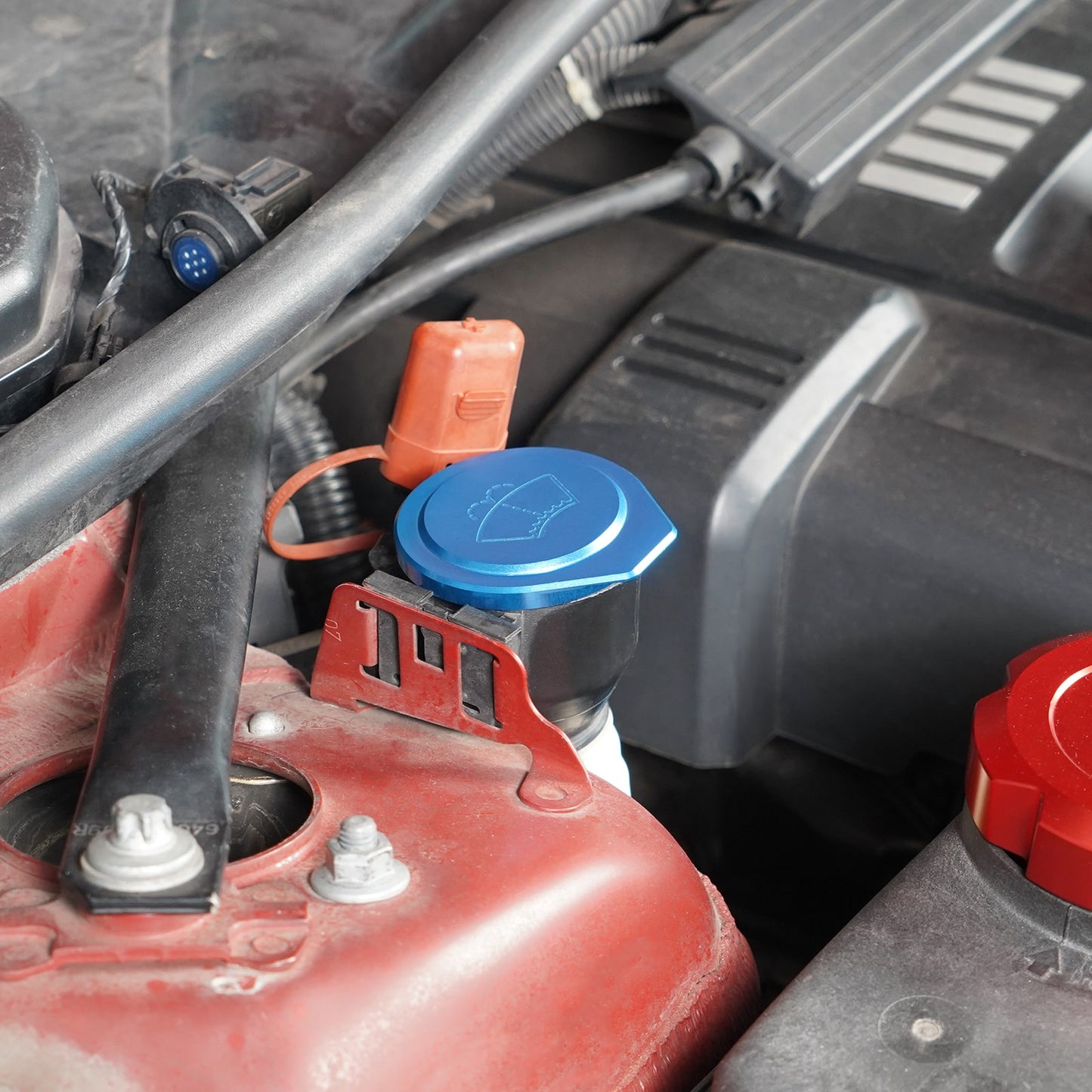 Aluminum Washer Fluid Reservoir Cap For BMW E90 E91 E92 E93 X1 E84 E81 E82 E87 E88